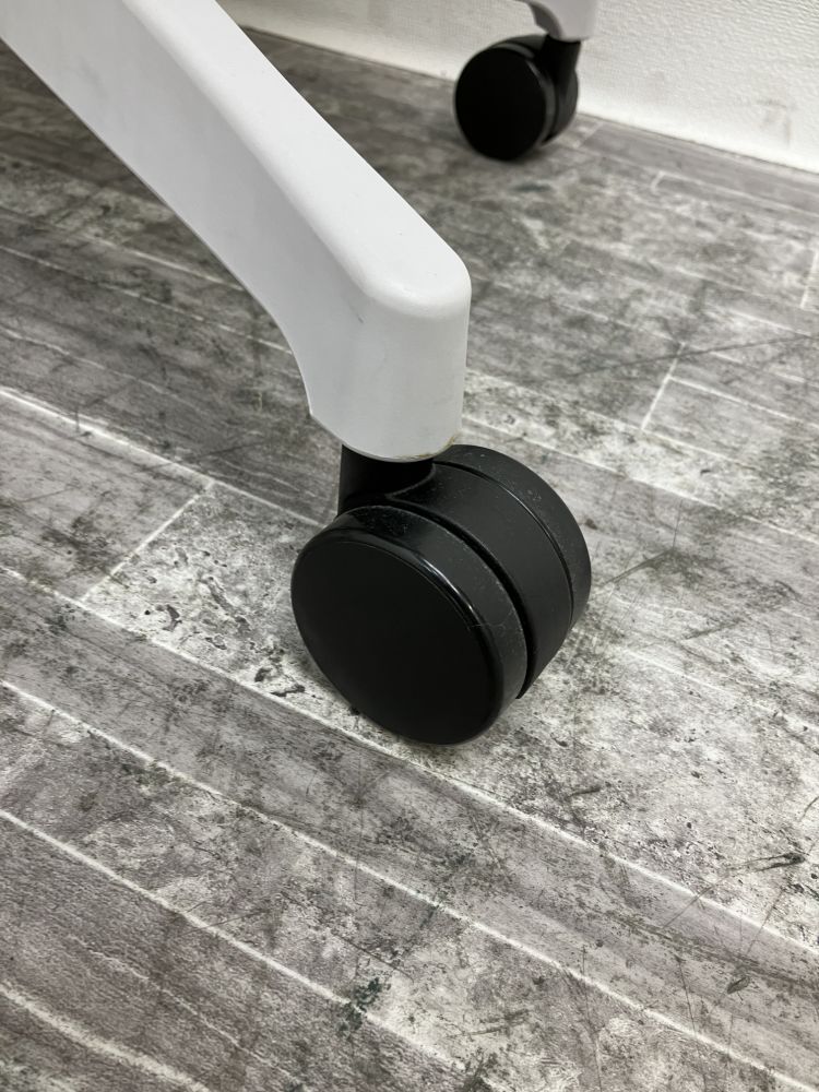 イトーキノート(nort)チェア 可動肘付きノートチェア 商品画像10