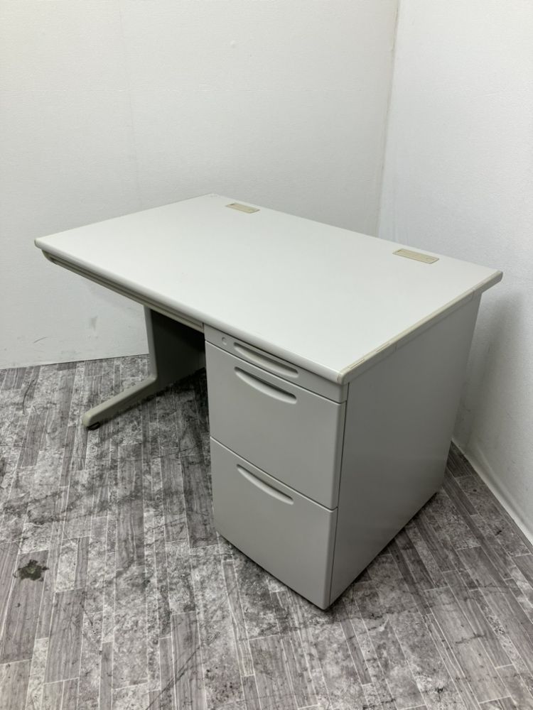 オカムラ1100片袖デスク 商品画像2