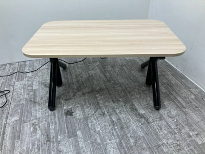 スチールケース1200電動昇降デスク 商品画像1