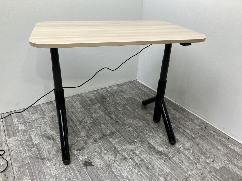 スチールケース1200電動昇降デスク 商品画像3