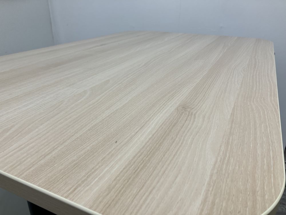 スチールケース1200電動昇降デスク 商品画像8