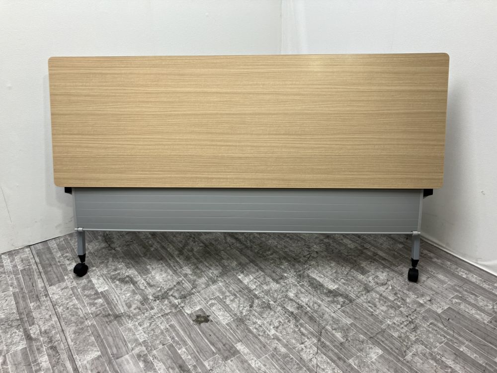 コクヨ 1500サイドスタックテーブル | 無限堂ネットショップ