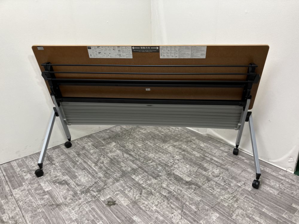 イトーキHXシリーズ 1800サイドスタックテーブル 商品画像8