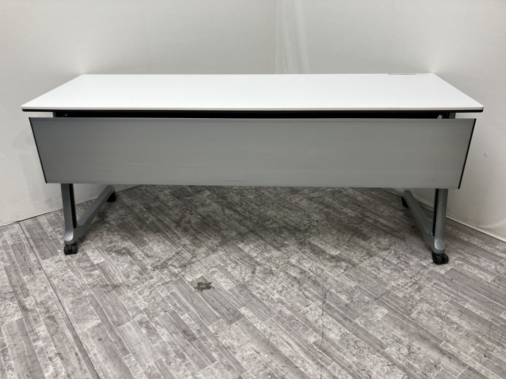 オカムラインターアクトプロ（INTERACT PRO）シリーズ 1800サイドスタックテーブル 商品画像3