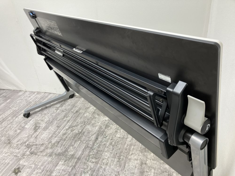 オカムラインターアクトプロ（INTERACT PRO）シリーズ 1800サイドスタックテーブル 商品画像7