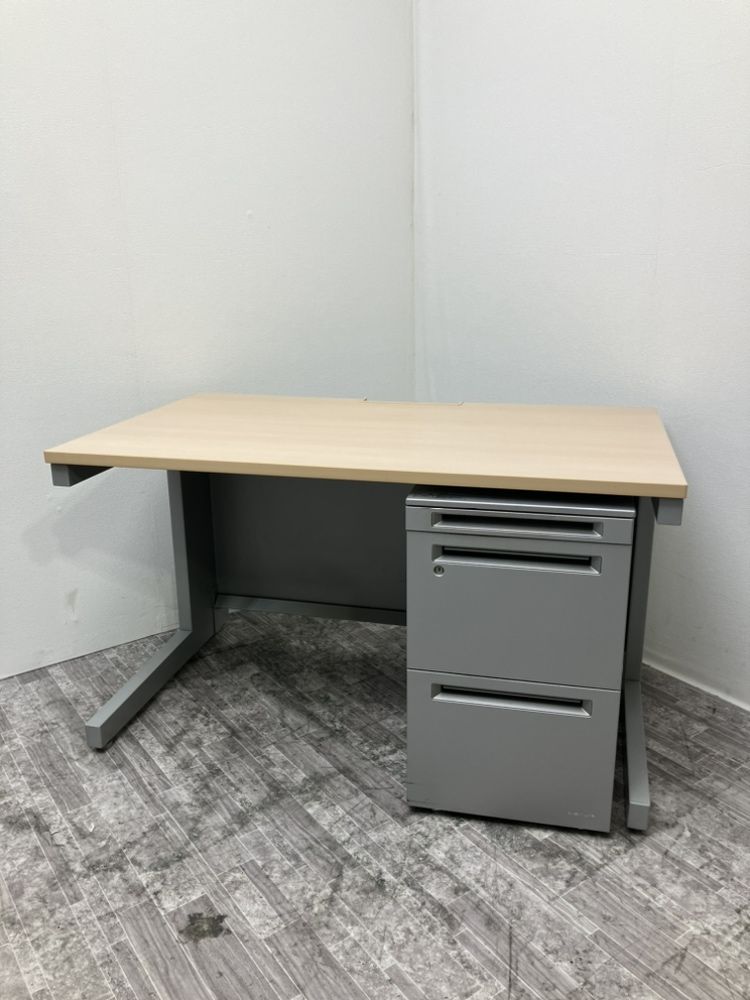 オカムラ1200平デスク+ワゴンセット 商品画像1