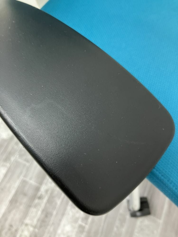 イトーキCeleeo(セレーオ)シリーズ 可動肘付セレーオチェア 商品画像8