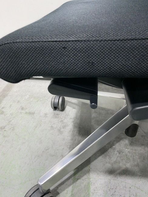 Wilkhahn（ウィルクハーン）Neos（ネオス）シリーズ 肘付ネオスチェア 商品画像12