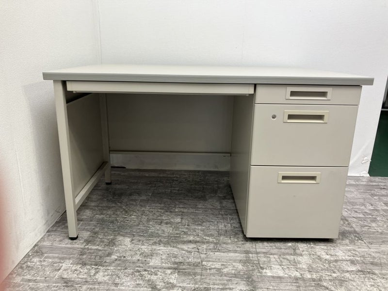 コクヨ1200片袖デスク 商品画像1