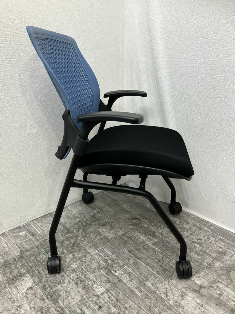 アイコ固定肘付ネスティングチェア 商品画像4