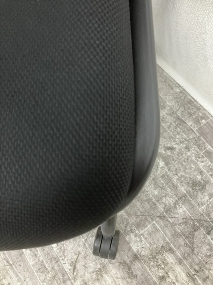 アイコ固定肘付ネスティングチェア 商品画像7