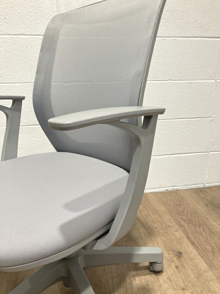 ライオンアミノシリーズ 固定肘付アミノチェア 商品画像8