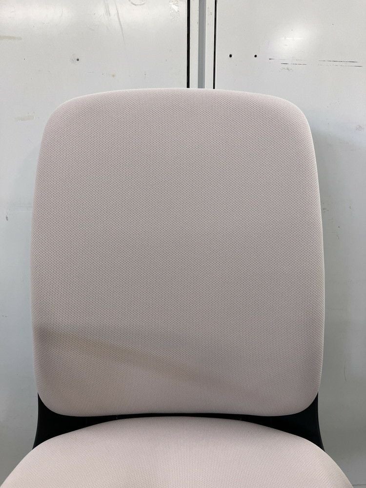 イトーキトルテUシリーズ 固定肘付トルテUチェア 商品画像8