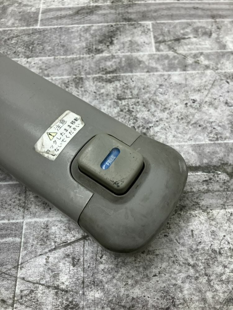 オカムラ1800サイドスタックテーブル 商品画像5