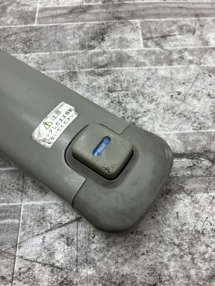 オカムラ1800サイドスタックテーブル 商品画像5