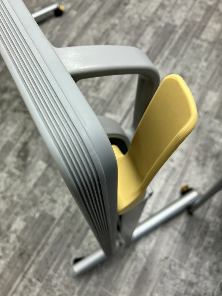 コクヨリスマシリーズ 1500サイドスタックテーブル 商品画像6