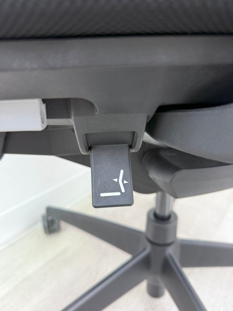 コクヨBezel(ベゼル)チェア 可動肘ベゼルチェア 商品画像16