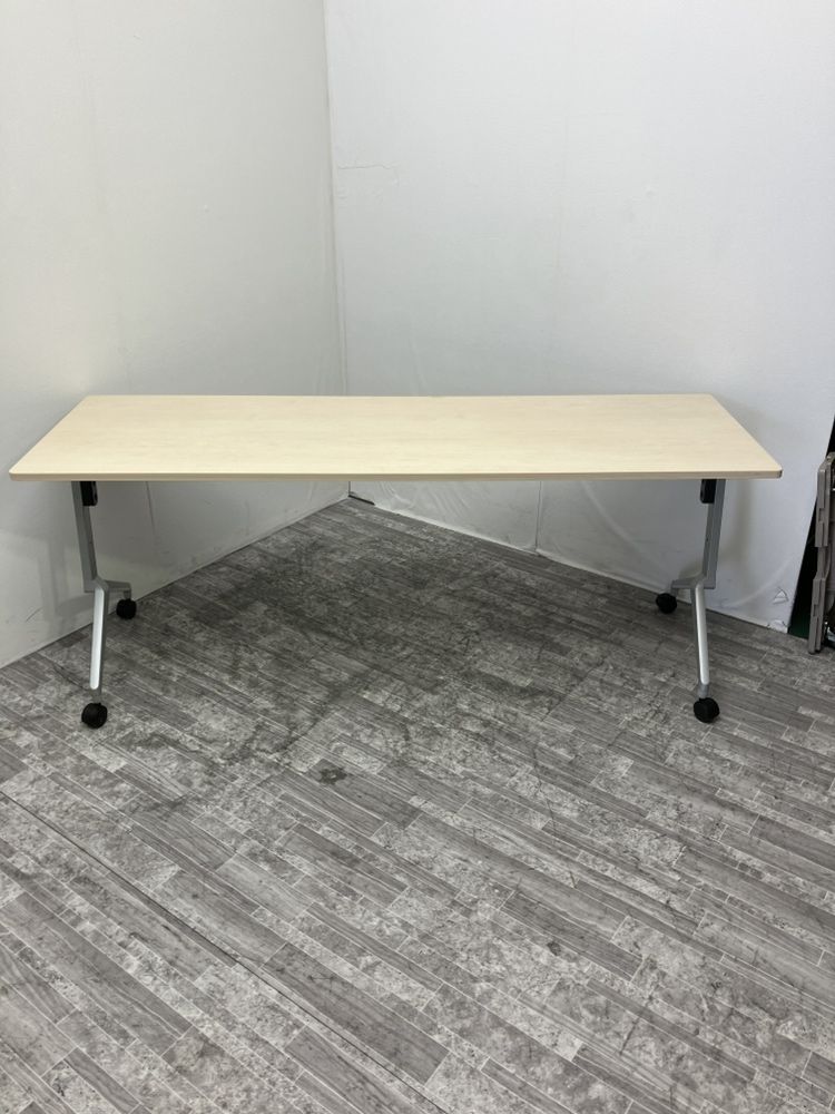 コクヨLeafline(リーフライン)シリーズ 1800サイドスタックテーブル 商品画像1