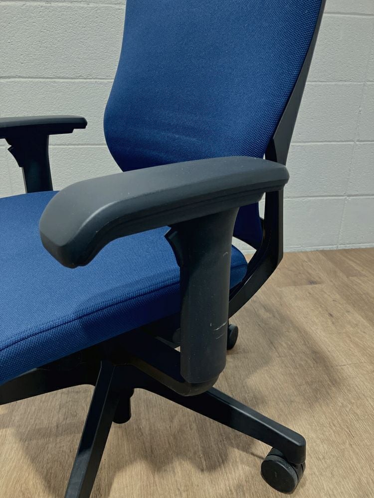 イトーキエピオス（EPIOS）チェア 可動肘付エピオスチェア 商品画像13