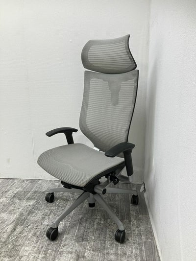 オカムラ可動肘付バロンチェア 商品画像1