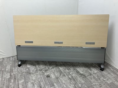 オカムラインターアクトプロ（INTERACT PRO）シリーズ 1800サイドスタックテーブル 商品画像1