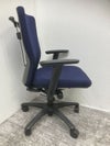 オカムラCarrozza(カロッツァ)チェア 可動肘付カロッツァチェア 商品画像7