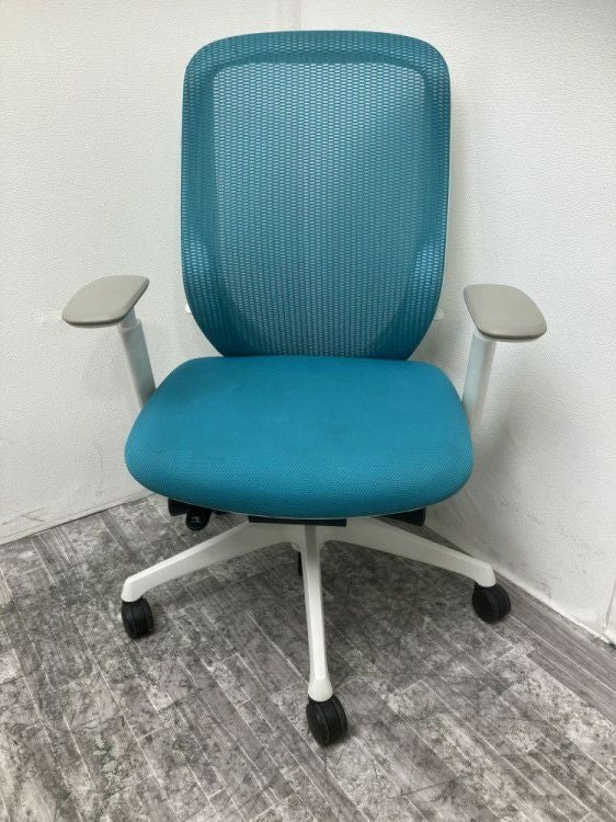 オカムラSylphy(シルフィー)チェア 可動肘付シルフィーチェア 商品画像2