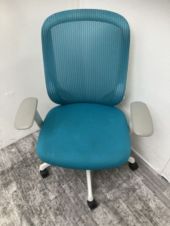 オカムラSylphy(シルフィー)チェア 可動肘付シルフィーチェア 商品画像3