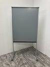 馬印縦型脚付片面ホワイトボード	 商品画像3