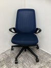 イトーキノート(nort)チェア 固定肘付ノートチェア 商品画像2