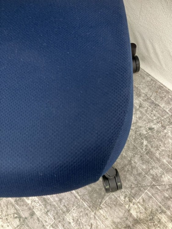 イトーキノート(nort)チェア 固定肘付ノートチェア 商品画像6