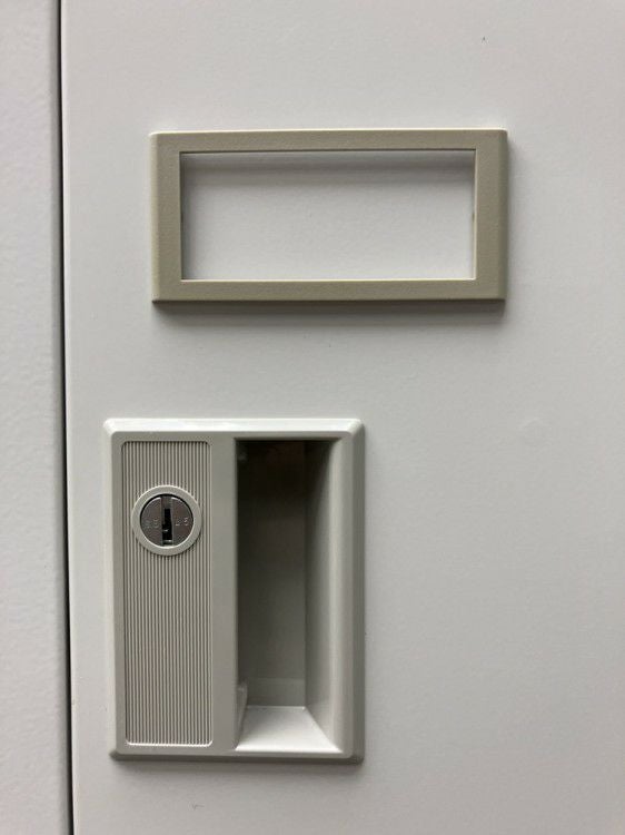 豊国工業9人用ロッカー 商品画像2