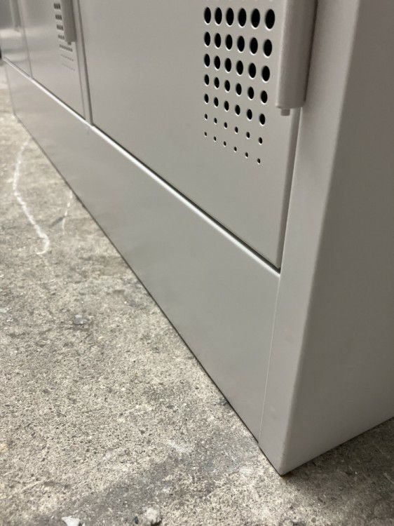 豊国工業9人用ロッカー 商品画像5