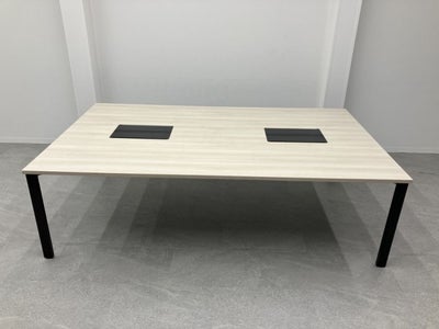 オカムラ2400フリーアドレスデスク 商品画像1