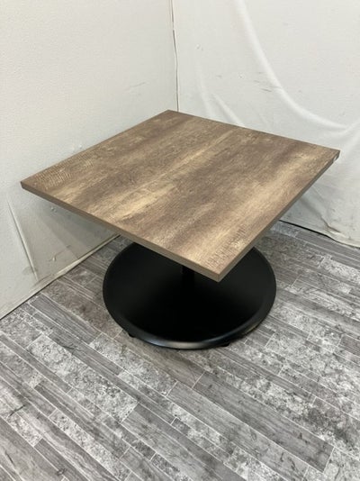 オカムラ750角テーブル 商品画像1