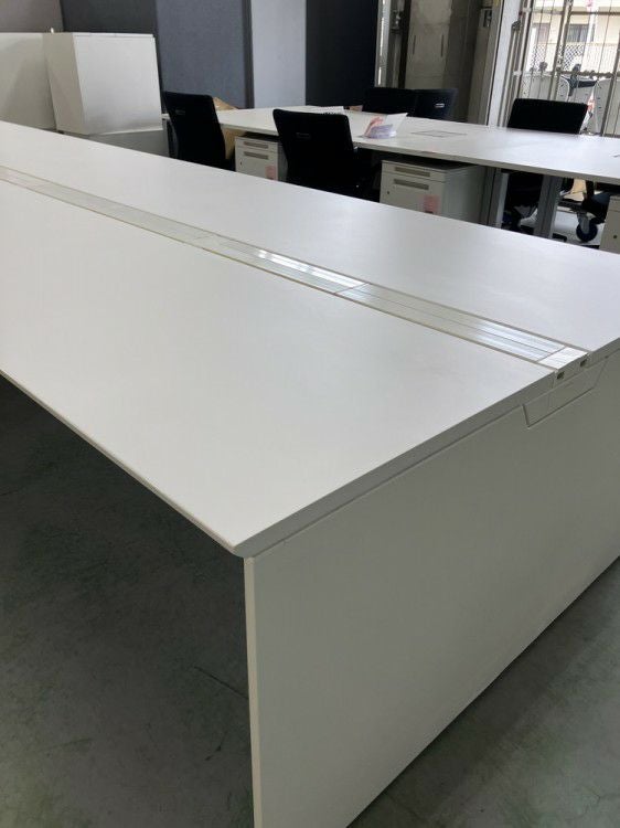 オカムラプロユニット フリーウェイシリーズ 4000フリーアドレスデスク 商品画像3