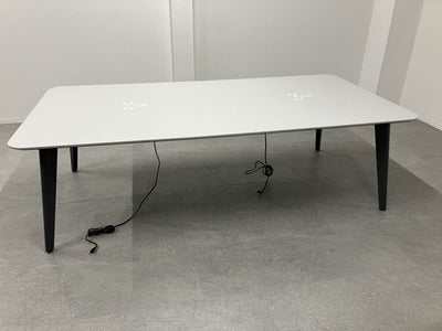 オカムラLives Meeting Table(ライブス ミーティングテーブル)シリーズ 2400ミーティングテーブル 商品画像1