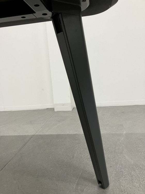 オカムラLives Meeting Table(ライブス ミーティングテーブル)シリーズ 2400ミーティングテーブル 商品画像6