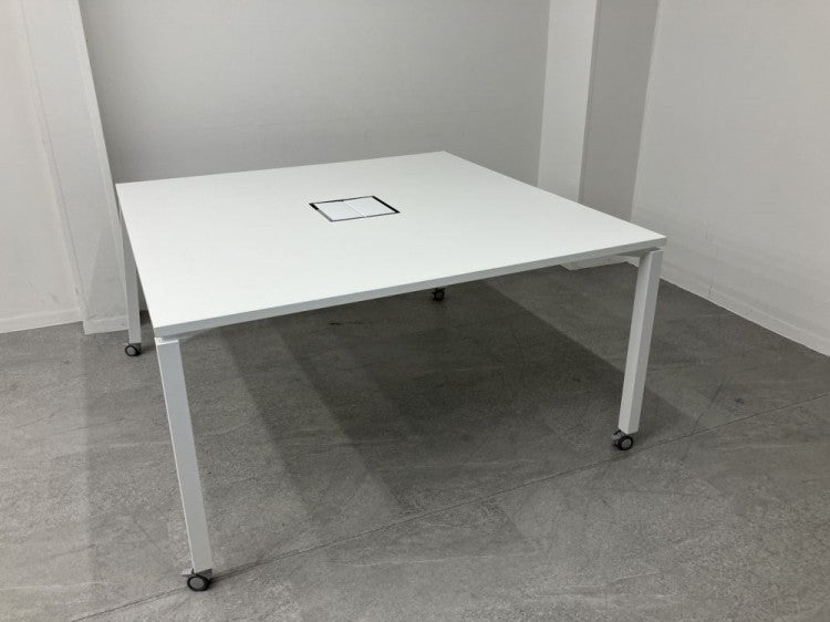 コクヨワークフィットシリーズ 1400ワークテーブル 商品画像1