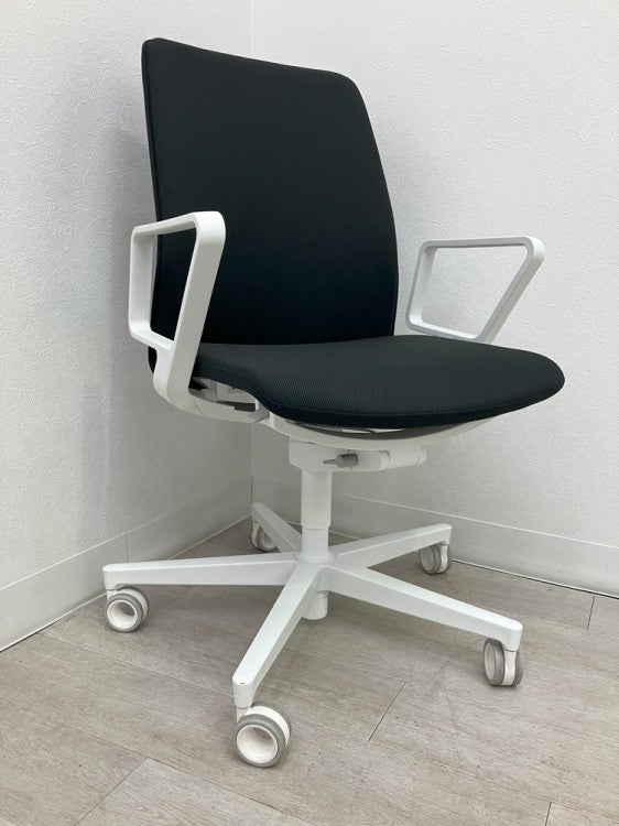 コクヨファブレ(FABRE) シリーズ 固定肘付ファブレチェア 商品画像13