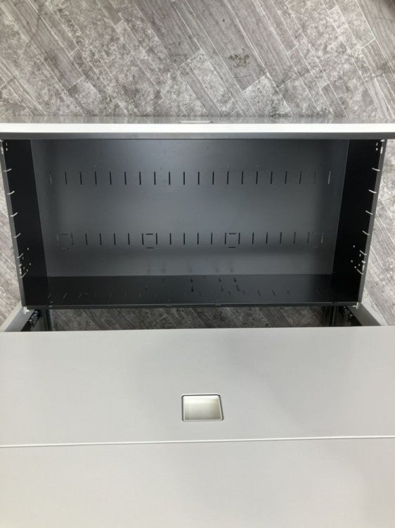 オカムラレクトラインシリーズ 天板付3段ラテラル書庫 商品画像6