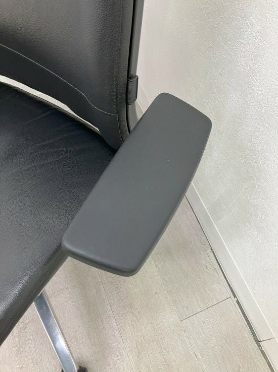 スチールケースシンク（Think）チェア 可動肘付シンクチェア 商品画像9