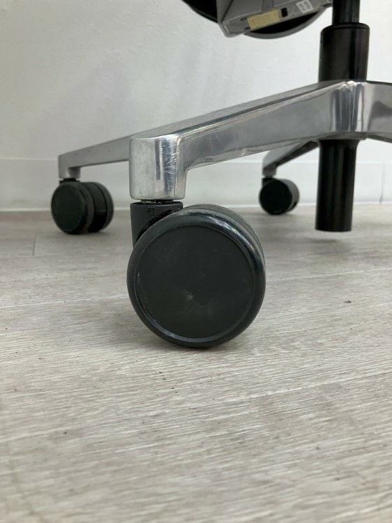 スチールケースシンク（Think）チェア 可動肘付シンクチェア 商品画像14