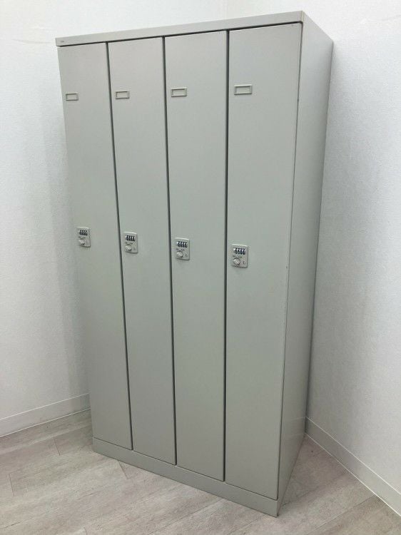 ナイキBLNシリーズ 4人用ロッカー 商品画像1