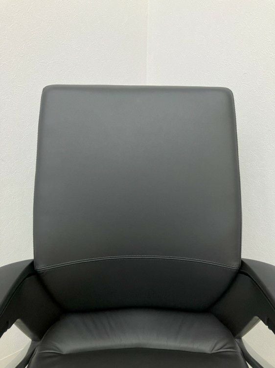 コクヨマネージメントチェア フィロソフィーシリーズ 固定肘付フィロソフィーチェア 商品画像6