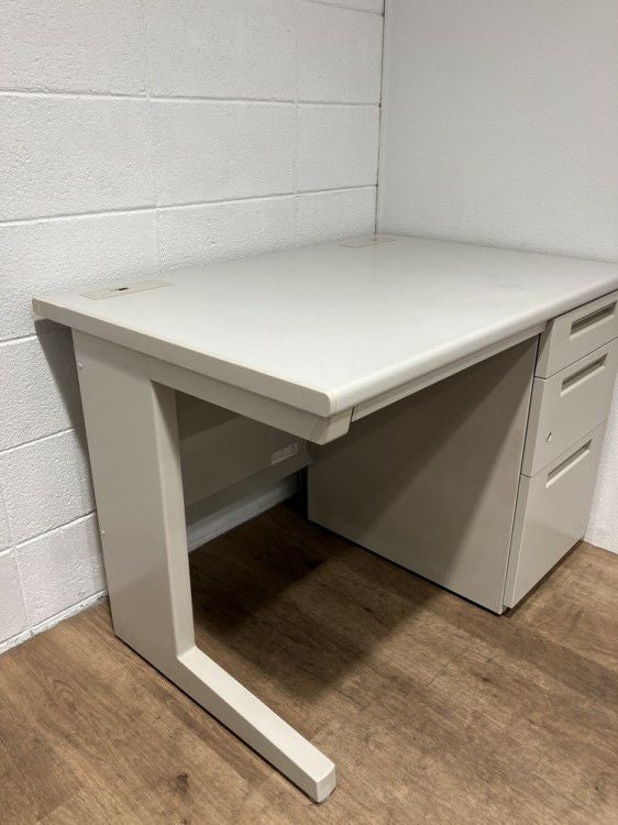 INABA/イナバVDNシリーズ 1000片袖デスク 商品画像3