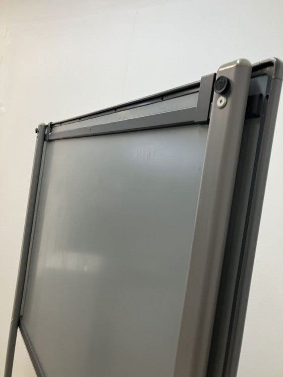 コクヨ片面脚付きホワイトボード 商品画像5