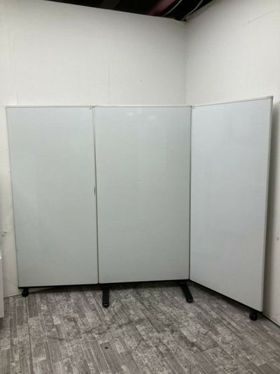 コクヨ3連結スクリーンホワイトボード 商品画像1