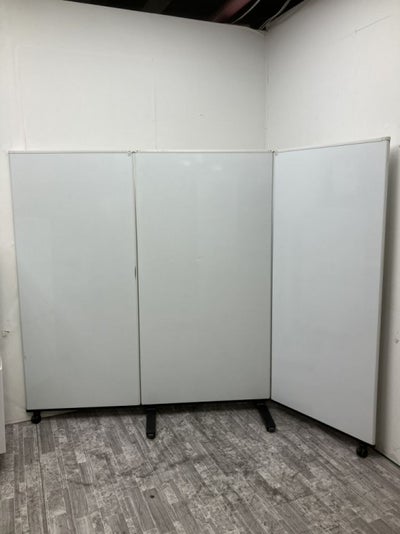 コクヨ3連結スクリーンホワイトボード 商品画像1
