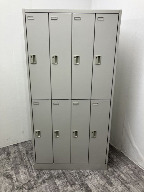 オカムラFZタイプシリーズ 8人用ロッカー 商品画像1